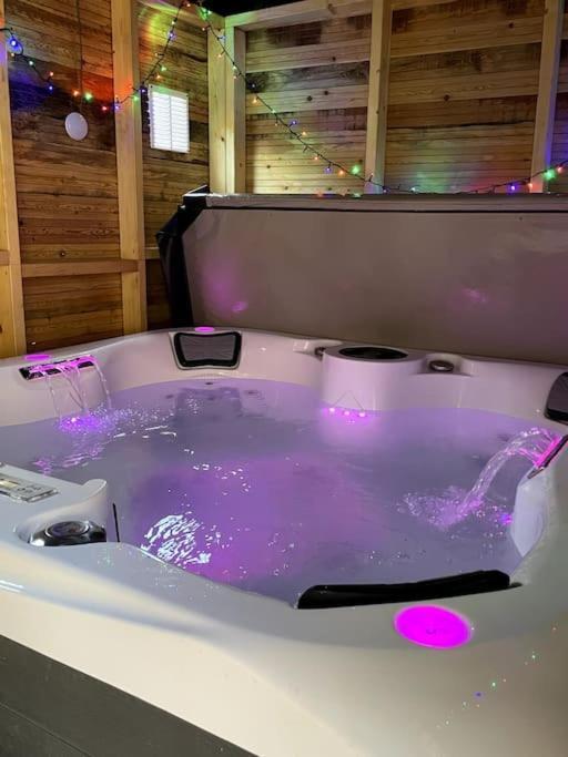 Central Area Terraced House With Private Hot Tub Lincoln Exteriér fotografie